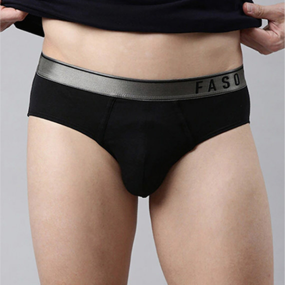 https://easyeleganz.com/vi/products/men-black-solid-cotton-basic-briefs