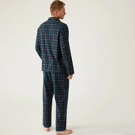 https://easyeleganz.com/products/men-green-blue-checked-night-suit