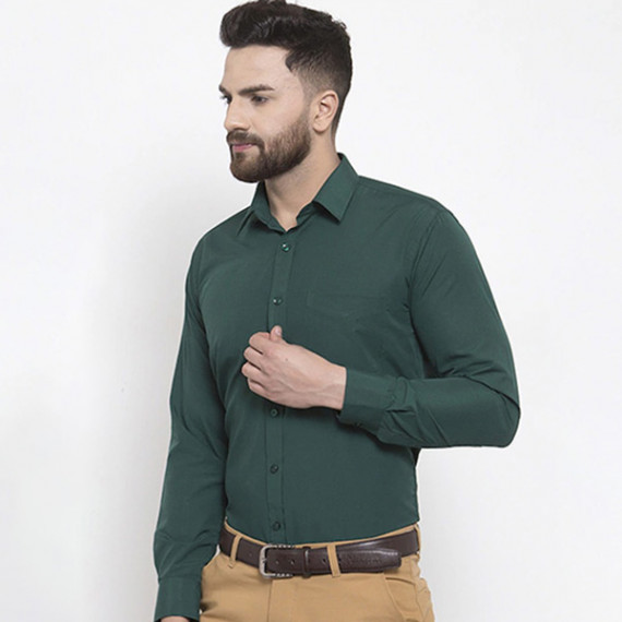 https://easyeleganz.com/products/men-green-slim-fit-solid-formal-shirt