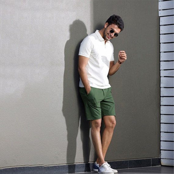 https://easyeleganz.com/products/men-green-4way-stretch-chino-shorts