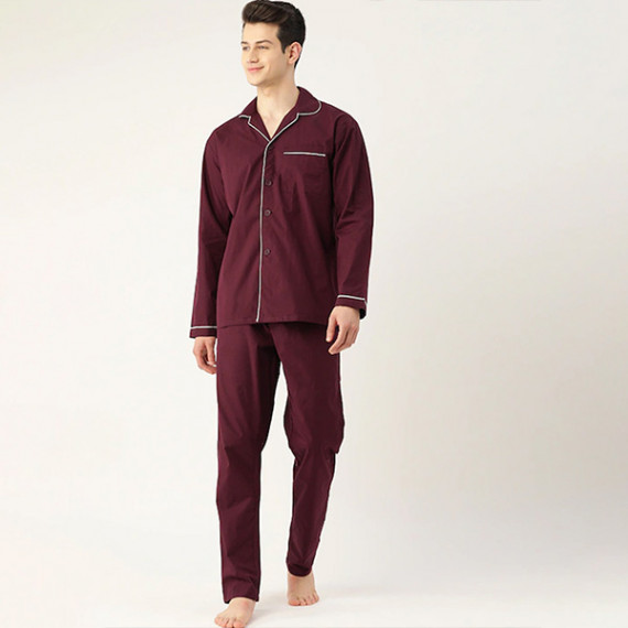 https://easyeleganz.com/products/men-burgundy-pure-cotton-solid-nightsuit