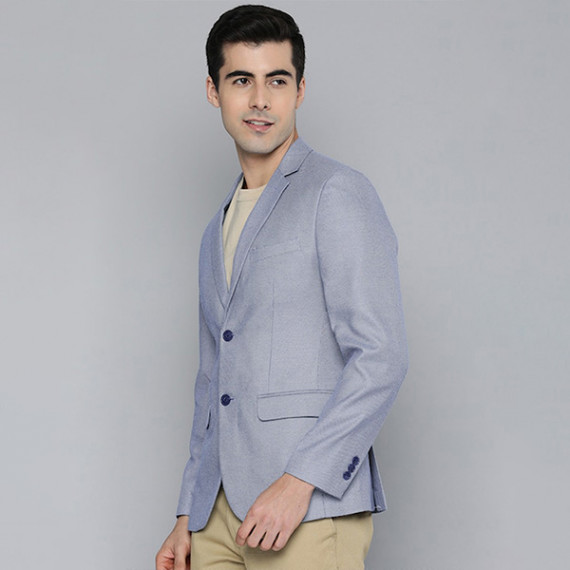 https://easyeleganz.com/vi/products/men-blue-self-design-textured-regular-fit-smart-casual-blazer